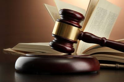 האם בית המשפט יימנע מהרשעה בכדי לא לפוגע בסיכויים לעבוד בעריכת דין?